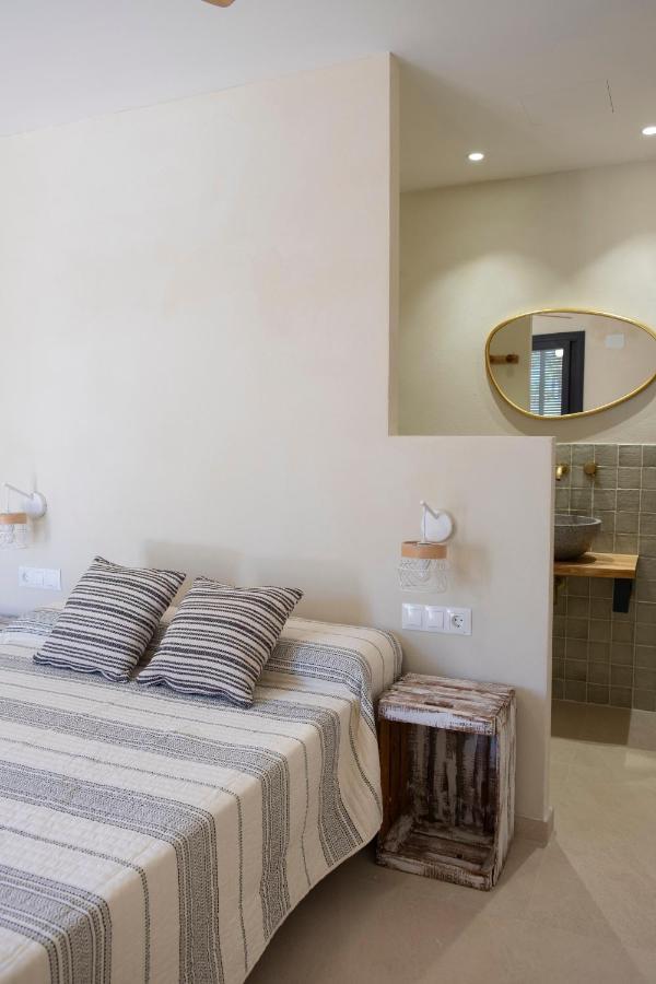 Bed and Breakfast Cala Pipa El Poblenou del Delta Esterno foto